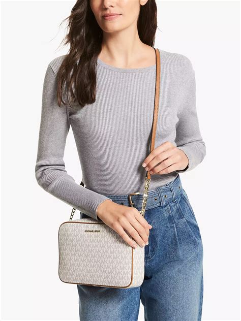 mk jet set crossbody.